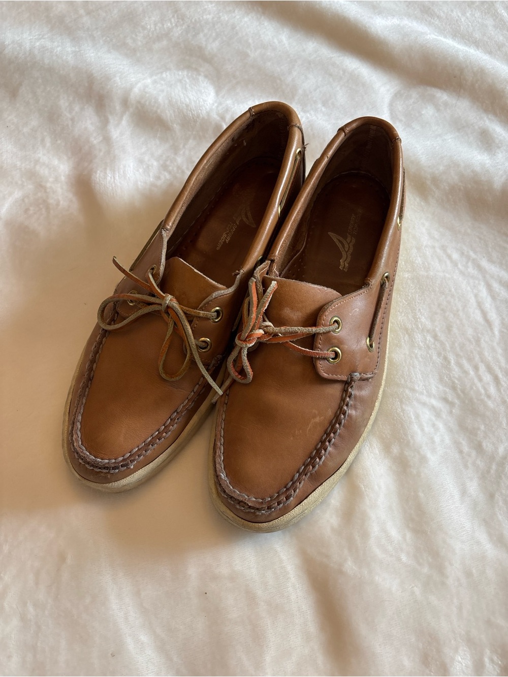 Sperry Tan Brown Leather Boat Shoes